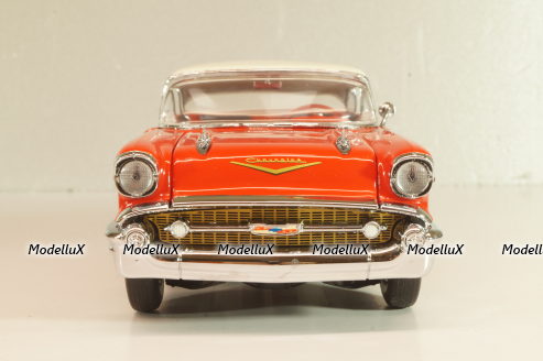 Chevrolet Bel Air 1957, red/white roof, Franklin Mint 1:24