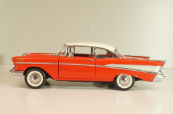 Chevrolet Bel Air 1957, red/white roof, Franklin Mint 1:24