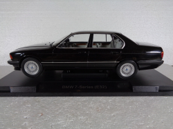 BMW 750i (E32) 1986, 7 Series, metallic black, MCG18162, MCG 1:18