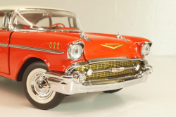 Chevrolet Bel Air 1957, red/white roof, Franklin Mint 1:24