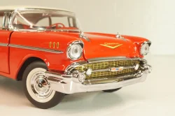 Chevrolet Bel Air 1957, red/white roof, Franklin Mint 1:24