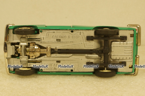 Газ-2402 Волга, зеленая,Тантал/Радон 1:43