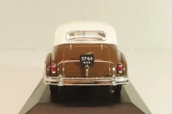 Зис-110 Такси 1948, коричневый/белый, IST093, IST 1:43