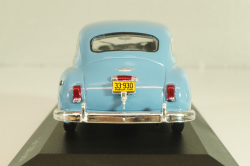DeSoto 4-Door Sedan 1946, light blue, WB282, WhiteBox 1:43