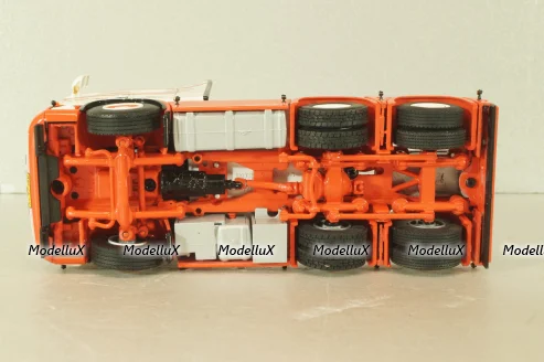 Scania R6 Topline 6x2 2004, white/red, 01-1547, WSI 1:50 