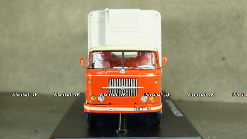 Pierce Arrow Silver Arrow (1933), MUS045, IXO Museum  1:43
