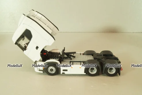 Scania Normal/CS20N 6x2 Tag axle 2004, white, 03-2006, WSI 1:50