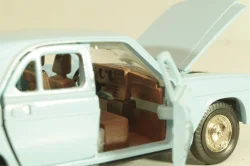 Газ-3102 Волга, голубая, Тантал/Радон 1:43