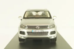 Volkswagen Touareg (7P) 2010, silver, 7P1099300B7W, Schuco 1:43