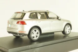 Volkswagen Touareg (7P) 2010, silver, 7P1099300B7W, Schuco 1:43