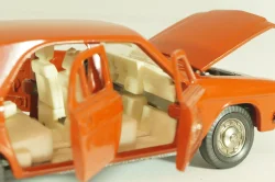 Газ-3102 Волга, кирпичная, Тантал/Радон 1:43