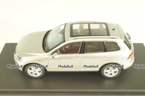 Volkswagen Touareg (7P) 2010, silver, 7P1099300B7W, Schuco 1:43
