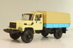 Газ-33081 4х4 бортовой с тентом 1997, бежевый/голубой, Автоистория 1:43  (Модель доработанная)