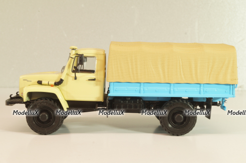 Газ-33081 4х4 бортовой с тентом 1997, бежевый/голубой, Автоистория 1:43  (Модель доработанная)
