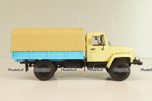 Газ-33081 4х4 бортовой с тентом 1997, бежевый/голубой, Автоистория 1:43  (Модель доработанная)