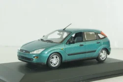 Ford Focus 5-door 1998, green, 430087020, Minichamps 1:43 Уценка!