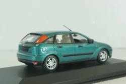 Ford Focus 5-door 1998, green, 430087020, Minichamps 1:43 Уценка!