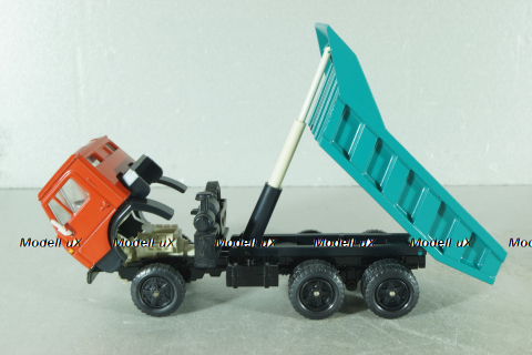 Камаз-5511 самосвал, 1984г., Арек  1:43