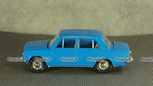 Chevrolet Corvette #76 24h LeMans 1976 Greenwood, Darniche, Spark 1:43