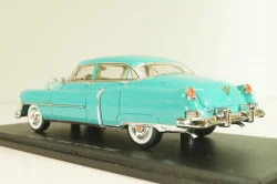 Cadillac Series 62 Berline 1950, green, S2923, NEO 1:43