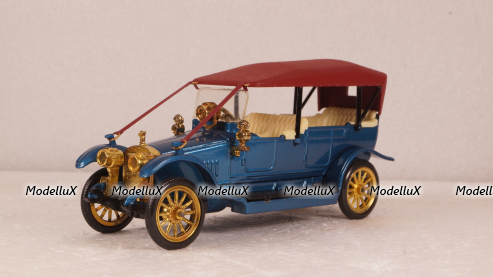 Руссо-балт С24-40 синий металлик/красный, Конверсия 1:43
