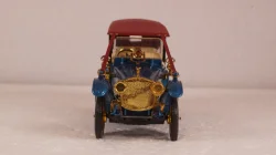 Руссо-балт С24-40 синий металлик/красный, Конверсия 1:43