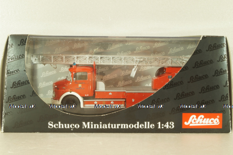 Mercedes L322 fire engine with ladder Metz DL 22 1959, 03265, Schuco 1:43