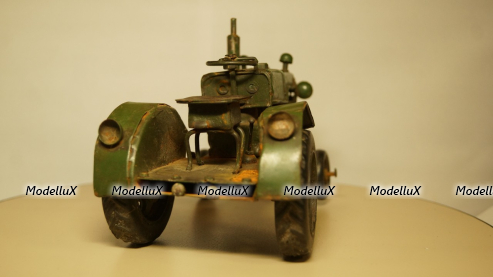 Трактор, Жестяная игрушка