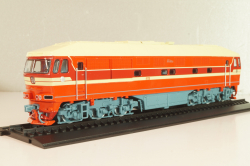 ТЭП70 дизельный локомотив, красный/бежевый, Наши поезда № 11, Modimio, 1:87