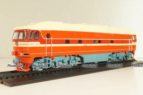 ТЭП70 дизельный локомотив, красный/бежевый, Наши поезда № 11, Modimio, 1:87