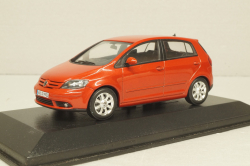 Volkswagen Golf Plus 2005 red 5M0099300A3X Minichamps 1:43
