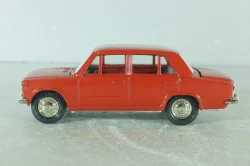 Ваз-2101, красный, июль 1990г. , Тантал/Радон 1:43