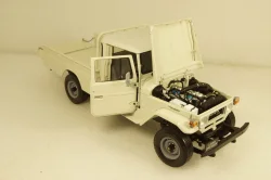 Toyota Land Cruiser 40 Pick Up 1960, white, 08958W, Kyosho 1:18