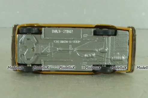 Ваз-2102 А11, охра, ранний, Тантал/Радон 1:43