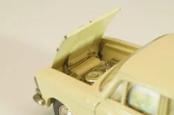Москвич-427 А4, кофе с молоком, Олимпиада 80, декабрь 19..г., Тантал/Радон 1:43 Редкий цвет!