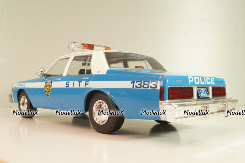 Chevrolet Caprice New York Police Department 1987, blue/white, 18360, MCG 1:18