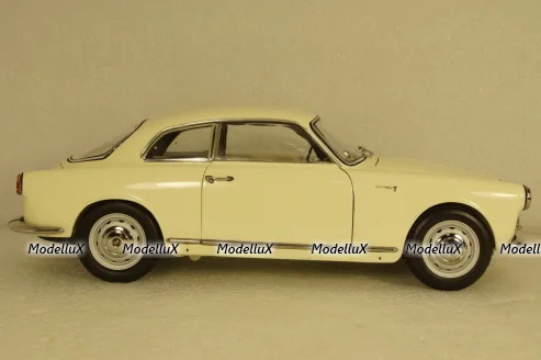 Alfa Romeo Giulietta Sprint 1954, white, 08957W0, Kyosho 1:18