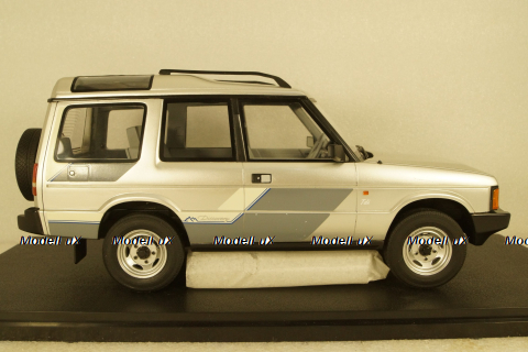 Land Rover Discovery MK1 silver 1989, CML081-2, CULT MODELS 1:18