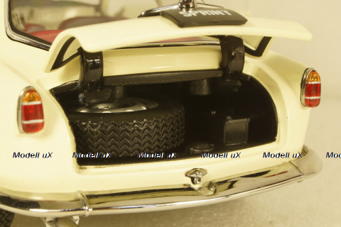 Alfa Romeo Giulietta Sprint 1954, white, 08957W0, Kyosho 1:18