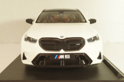 BMW M5 (G99) Touring 2025, white, 1814802, Solido 1:18