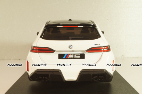 BMW M5 (G99) Touring 2025, white, 1814802, Solido 1:18
