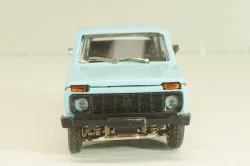 Ваз-2121 Нива, голубая, апрель 1991г., Тантал/Радон 1:43