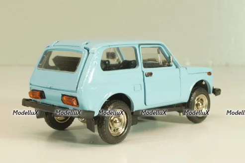 Ваз-2121 Нива, голубая, апрель 1991г., Тантал/Радон 1:43