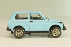 Ваз-2121 Нива, голубая, апрель 1991г., Тантал/Радон 1:43