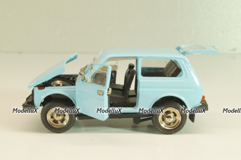 Ваз-2121 Нива, голубая, апрель 1991г., Тантал/Радон 1:43
