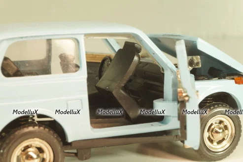 Ваз-2121 Нива, голубая, апрель 1991г., Тантал/Радон 1:43