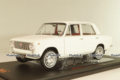 Fiat 124 (Ваз-2101) 1970, white, CMC205, IXO 1:18 