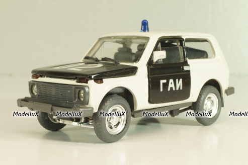 Ваз-2121 Нива, ГАИ, 1996г., Тантал/Радон 1:43