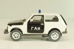 Ваз-2121 Нива, ГАИ, 1996г., Тантал/Радон 1:43