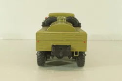 АКЦ-4-214М топливливозаправщик, на шасси Краз-214, хаки, Легендарные грузовики СССР №110, Modimio 1:43